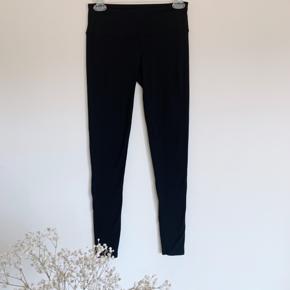 Athleta black leggings